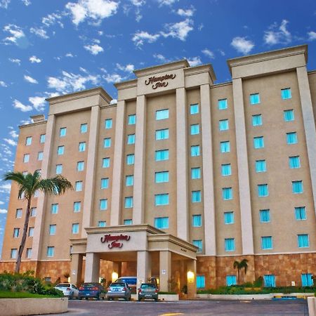 Hampton Inn Tampico Airport Zewnętrze zdjęcie