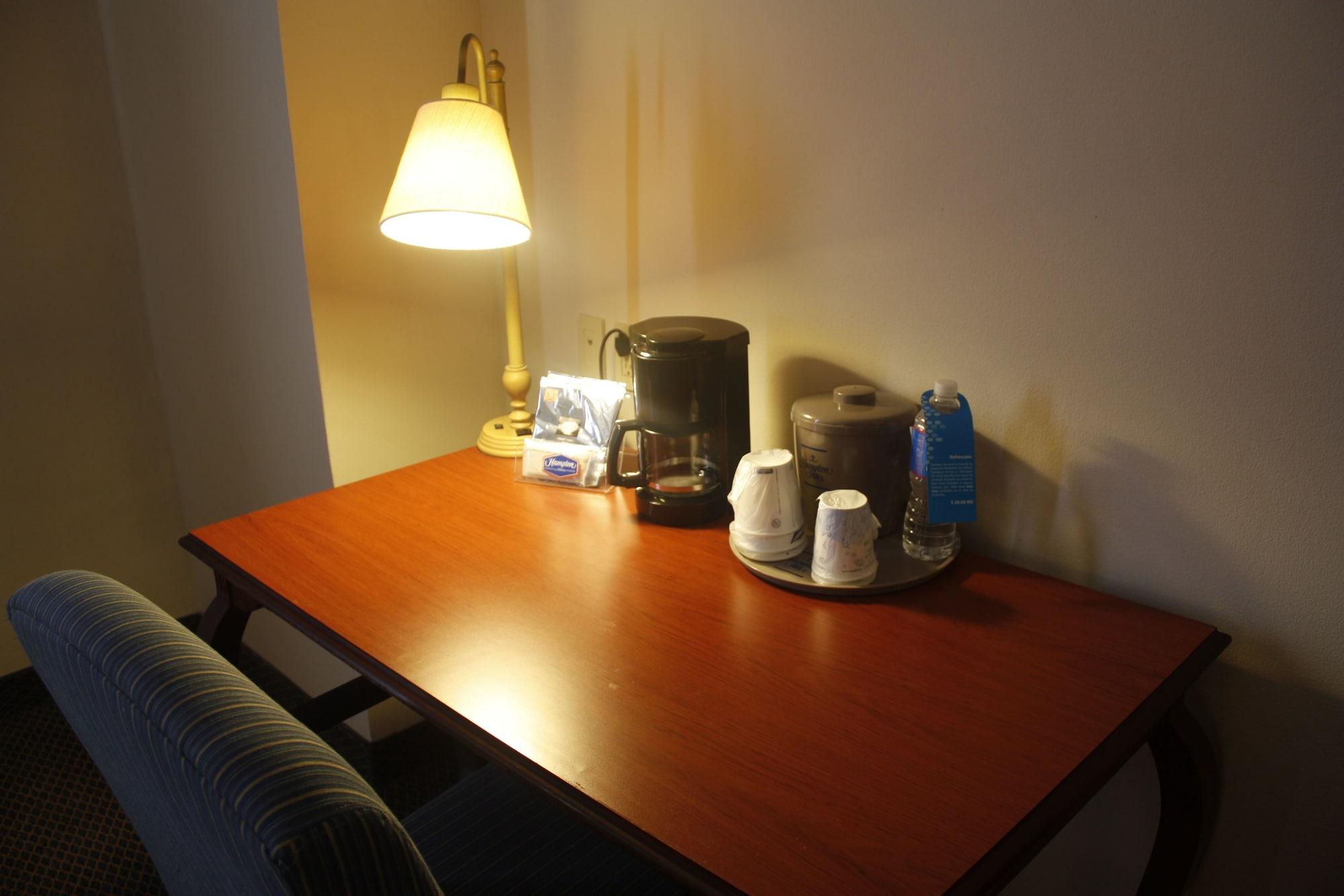 Hampton Inn Tampico Airport Zewnętrze zdjęcie