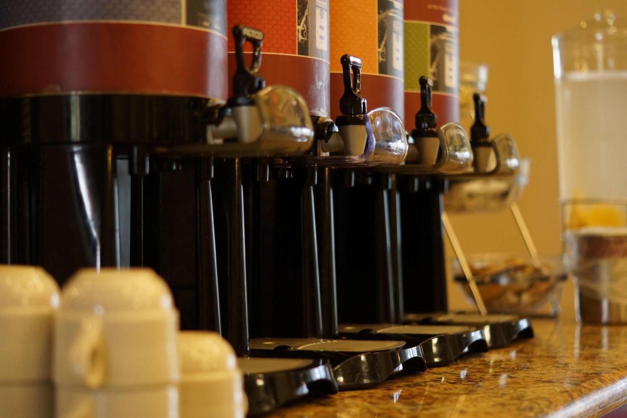 Hampton Inn Tampico Airport Zewnętrze zdjęcie
